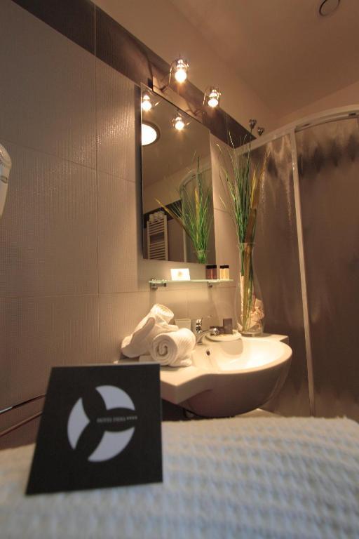 Hotel Fiera Rimini Room photo